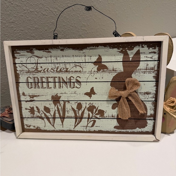 Easter Decor Set - Picture 2 of 3